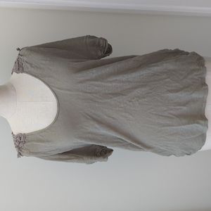 Wilfred sage green loose linen top with peek a boo sleeves size small